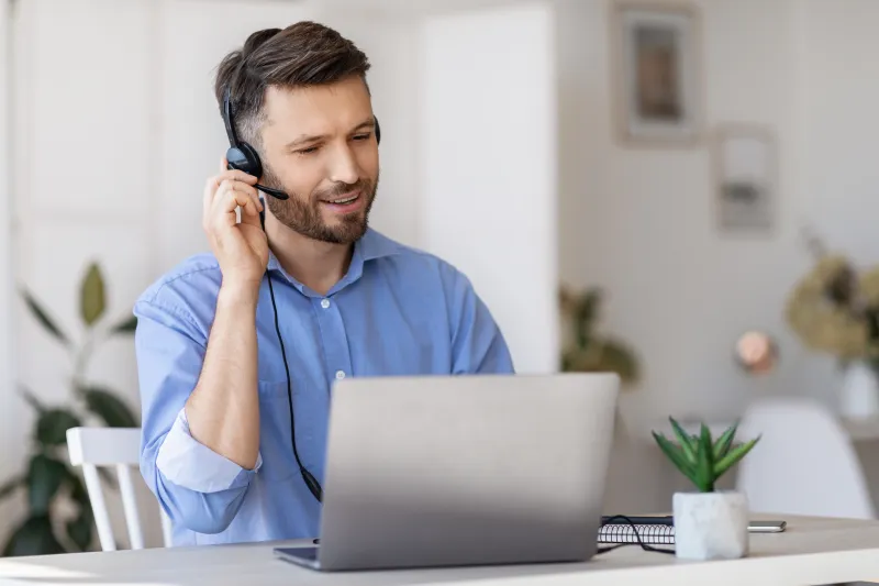 Service consultation specialist